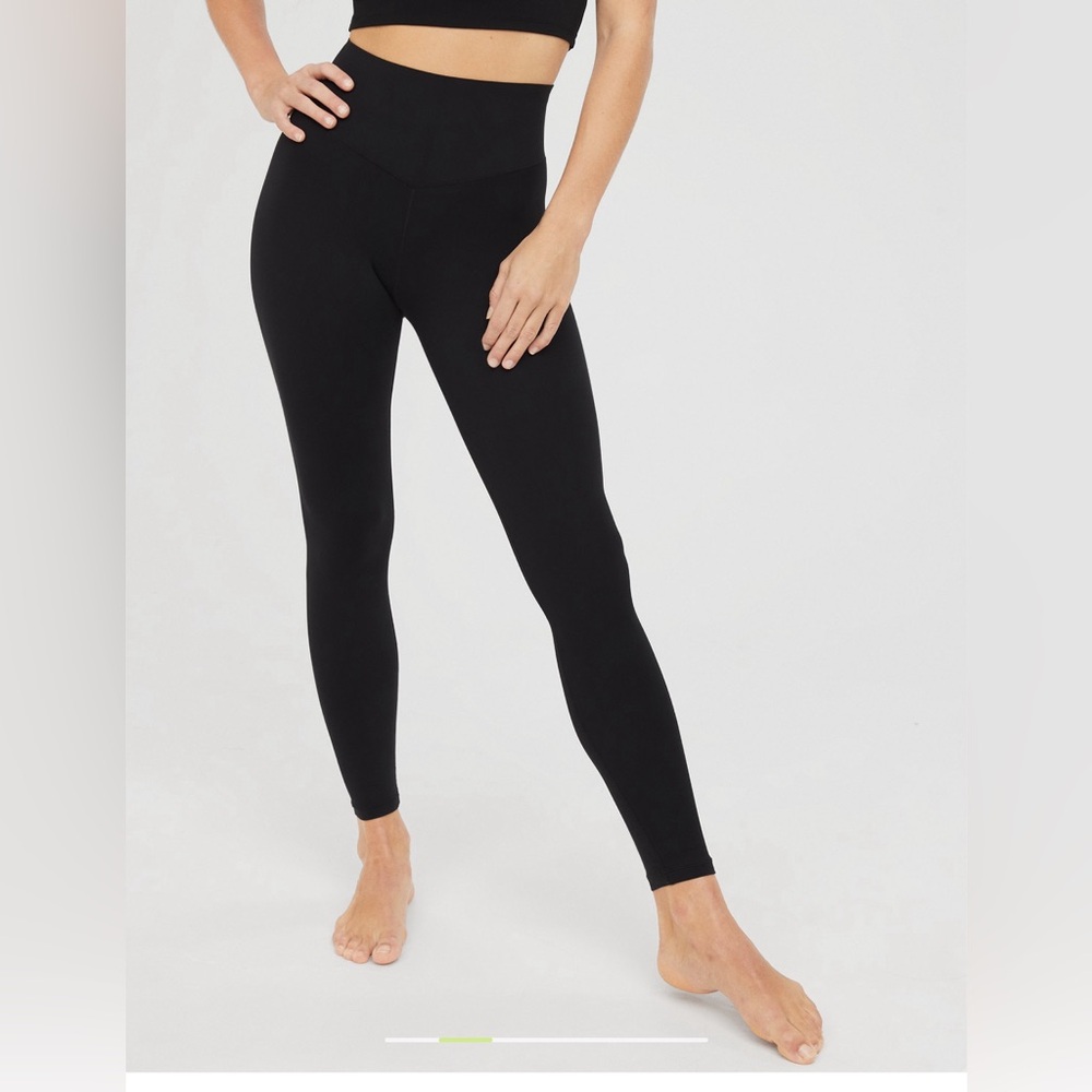 Offline Hold Up Legging